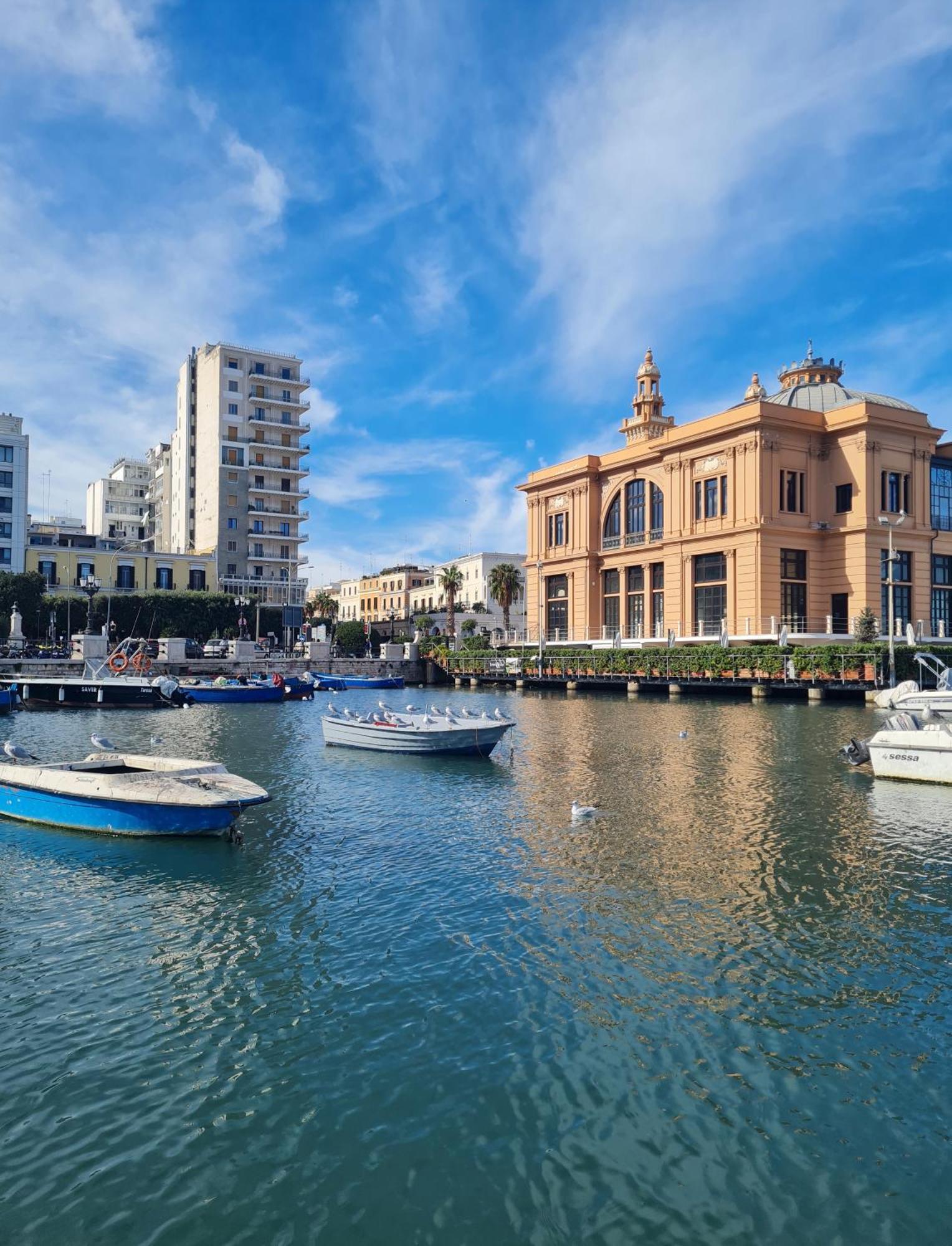 Apartmán Casa Chloe - Vicino Al Porto E Basilica San Nicola Bari Exteriér fotografie